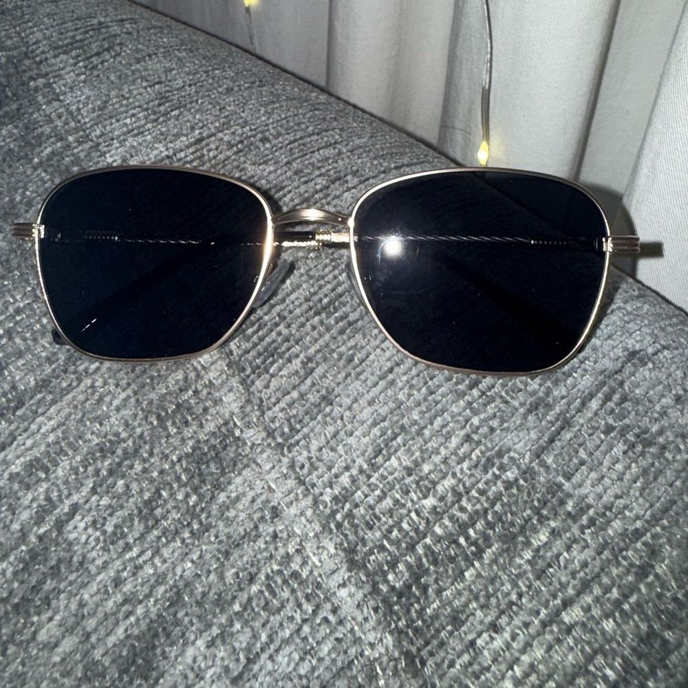 Elegant Black and Gold Sunglasses